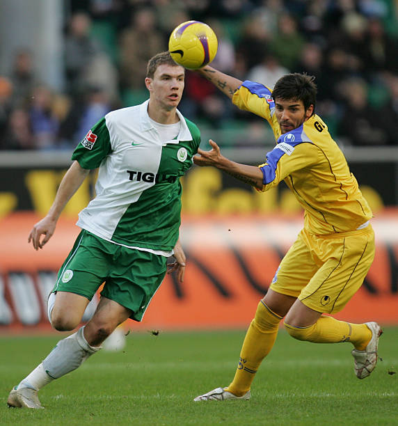 次在主场失 次在主场失