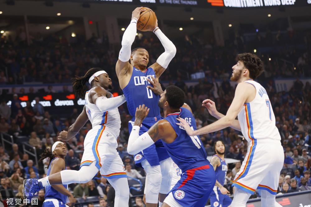 篮下终结以 篮下终结以